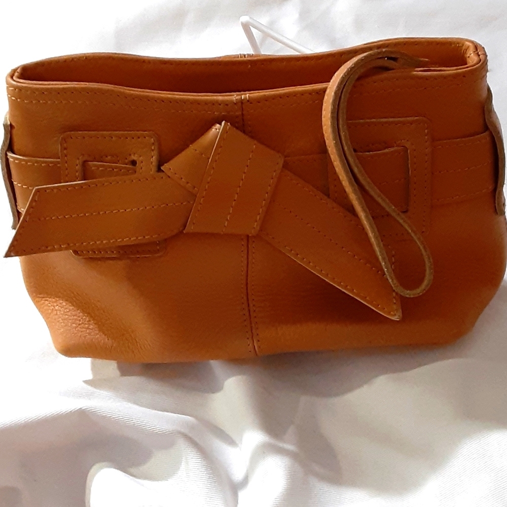 Latico wristlet